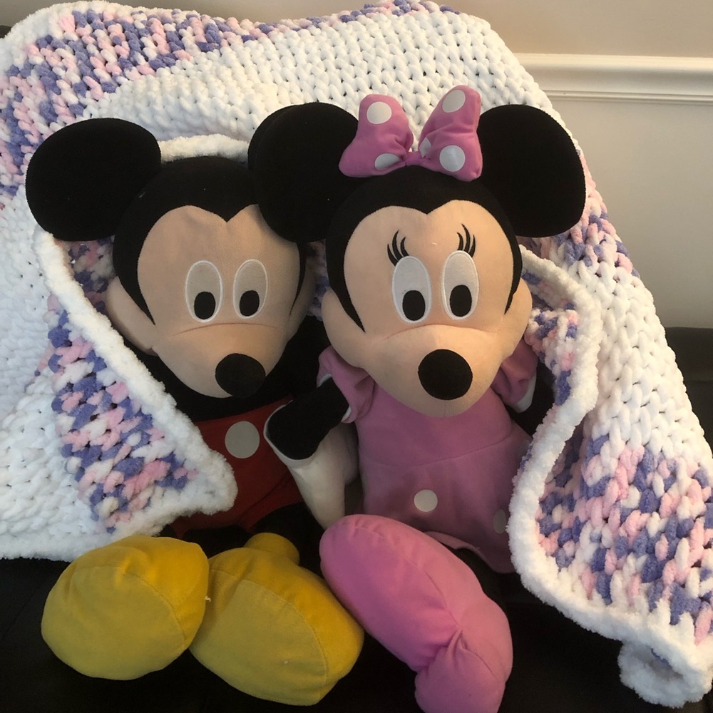 New HANDMADE Croqueted Baby Blanket or Throw